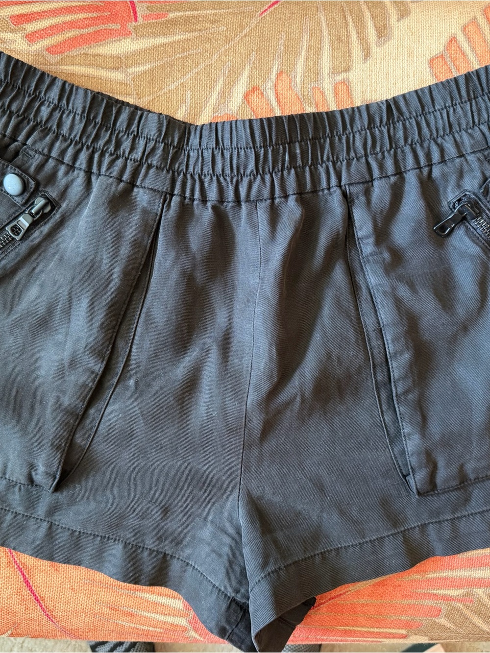 Alice + Olivia "Britney" high-waist utility shorts Medium